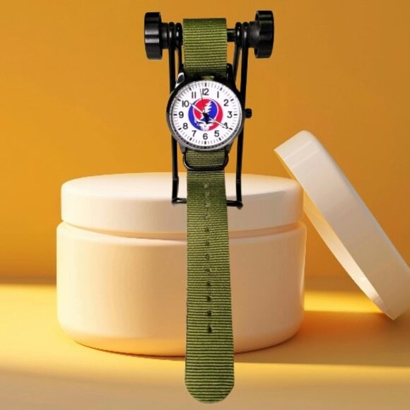 Limited Edition Grateful Dead Analog Watch Green Band Illuminating Hands NWT - Picture 8 of 12